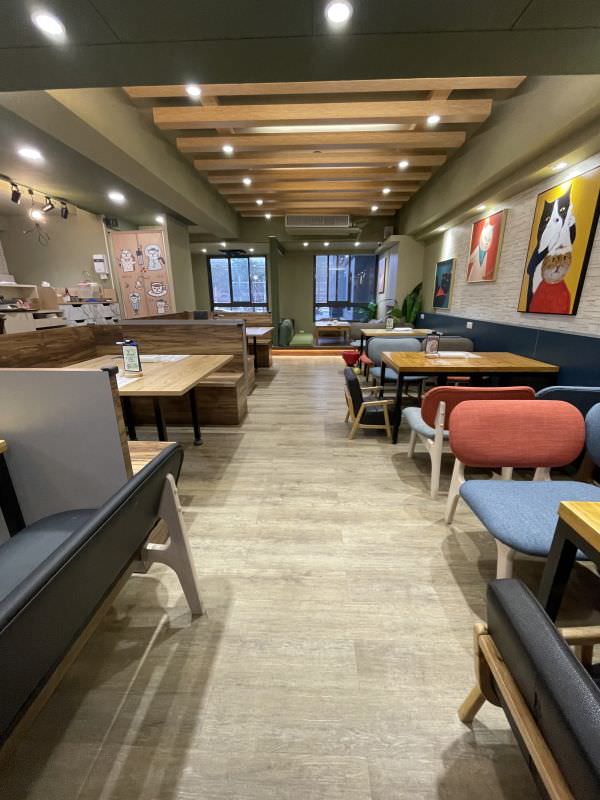 森林小徑文心店用餐環境